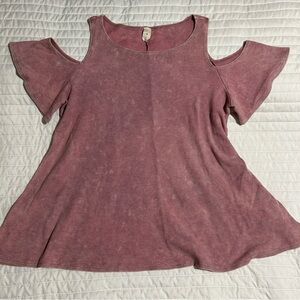 Lazy Sunday Shirt Women’s Small Short Sleeve Cold Shoulder Faded Red Soft Top